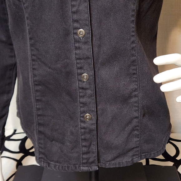 Harley Davidson Embroidered Flame Eagle Black Denim Button Down Shirt Small Y2K - Picture 5 of 13